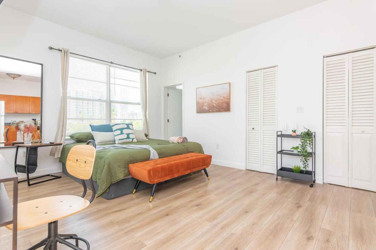 Home Miami Downtown With Balcony - 5 Minutes From Wynwood & Port - Art District Near Beach Экстерьер фото